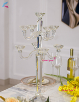 Petit candélabre de table de mariage en cristal à 5 lumières avec support votif K-1016