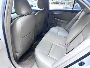 <span class=keywords><strong>Toyota</strong></span> <span class=keywords><strong>Corolla</strong></span> à <span class=keywords><strong>prix</strong></span> avantageux, excellent état, sièges en cuir, dépôt accepté. - Product Image 4