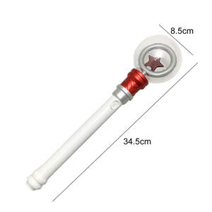 Niños <span class=keywords><strong>Magic</strong></span> LED Spinning <span class=keywords><strong>Wand</strong></span> Red Glow Toy Spinner Ball Light <span class=keywords><strong>Wand</strong></span> 14 "Light up Spinning <span class=keywords><strong>Wand</strong></span> para niños Regalo intermitente - Product Image 5