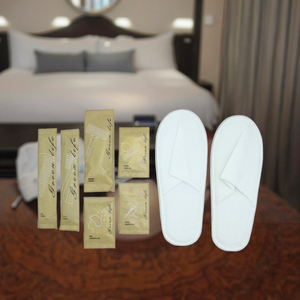 Set <span class=keywords><strong>de</strong></span> Artículos <span class=keywords><strong>de</strong></span> Aseo para Hotel, Set <span class=keywords><strong>de</strong></span> Amenidades para Hotel, Gorro <span class=keywords><strong>de</strong></span> Baño, Kit <span class=keywords><strong>de</strong></span> Agujas e Hilo, Pantuflas, Kits <span class=keywords><strong>de</strong></span> Tocador, Afeitadora, Peine, Cepillos <span class=keywords><strong>de</strong></span> <span class=keywords><strong>Dientes</strong></span> - Product Image 2