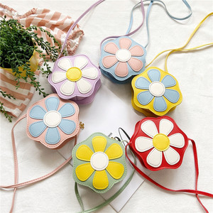 Bolsa Portátil de Color Caramelo, Linda Bolsa Cruzada con Forma de Flor, Bolsa Pequeña de Cuero Suave, Venta al por Mayor de Fábrica - Product Image 1