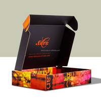 Boîte d'expédition postale en carton ondulé personnalisée avec logo pour l'e-commerce, emballage pour vêtements