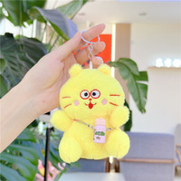 Pendentif poupée en peluche chat créatif avec bouteille d'eau, prix pour machine à griffes, porte-clés animal en peluche, vente en gros d'usine