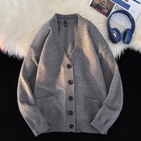 Automne/hiver tendance hommes Ins inspiré col en v Cardigan pull Simple mode à manches longues pull Polyester tricoté Art Design