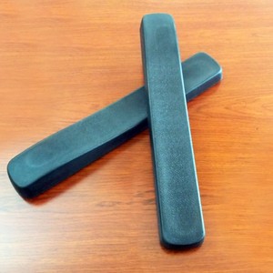 Accoudoir en PU 22 cm en mousse à mémoire de forme pour fauteuil roulant, position centrale, usage médical - Product Image 2