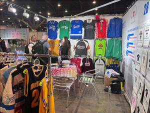 Uniforme de baseball imprimé personnalisé de taille américaine chemise en jersey boutonné de broderie en maille respirante vêtements de softball - Product Image 3