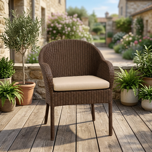 Chaise de jardin en osier d'extérieur avec coussin beige, style rustique, pieds coniques, structure robuste pour terrasse et patio - Product Image 3