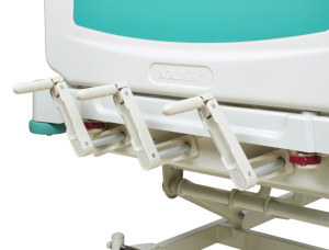 Lit d'hôpital manuel certifié CE ISO UKCA avec trois manivelles AOLIKE pour centre médical - Product Image 2