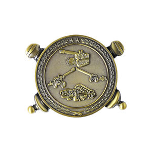 Insignia Personalizada para Hombre, Ecológica, de Aleación de Zinc Plateada, Estilo Retro Vintage, Fabricación Artesanal en 3D, Crea la Tuya - Product Image 6