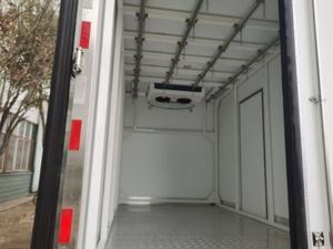 รถบรรทุกห้องเย็นโฟตอน 5 ตัน ใหม่ พร้อมเกียร์อัตโนมัติ สำหรับขนส่งเนื้อสัตว์และปลา - Product Image 3