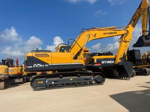 Excavadora de cadenas HYUNDAI 225LC-9T con componentes principales: motor, caja de cambios, bomba de engranajes, rodamientos, 1 año de garantía - Product Image 5