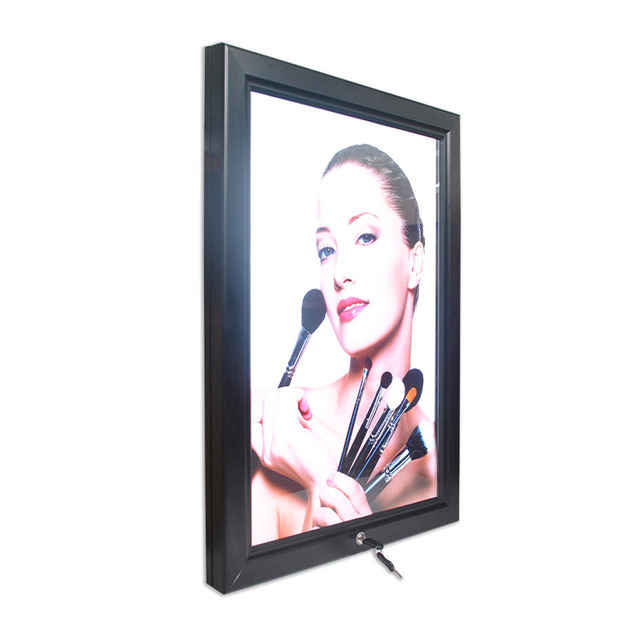 Outdoor Lockable with a Key Wall Mounted Led Light Boxes Outdoor Waterproof LED Illuminated Advertising Frame