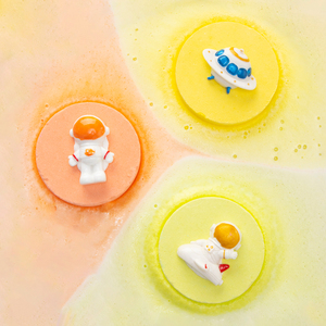 Boules de bain biologiques naturelles de luxe pour le bain moussant pétillant fusées volantes bombes de bain pour enfants avec jouets vente en gros - Product Image 5