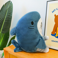 Vente chaude transfrontalière dessin animé requin chat transformé poupée en peluche chat poupée cadeau d'anniversaire requin chat poupée