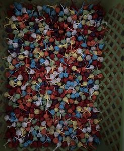 Parti Fişekleri <span class=keywords><strong>POP</strong></span> <span class=keywords><strong>POP</strong></span> Snapers 24/50/25 Çin Fişeği Satılık Mini Şeker Oyuncak Fişekler Dadi Tek Sesli Fişek Çocuk Fişekleri - Product Image 6