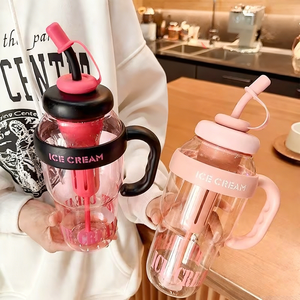 Garrafa de Água Plástica de 1300ml com Alça Grande, Copo Transparente para Festas, Presente para Meninas, Copo de Plástico de Grande Capacidade para Chá com Canudo - Product Image 3