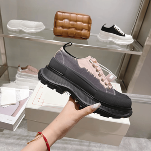 Chaussures décontractées en toile Alexander à coupe haute et semelle épaisse, tendance et à la mode, robustes et durables, chaussures de sport Mc Contrasting Queen - Product Image 4