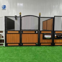 Écurie portable haut de gamme pour chevaux, robuste, avec structure galvanisée et panneaux en bambou, écuries équestres professionnelles