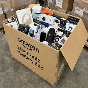 Pallet di Ritorno di Mystery Box Elettronici Pronti per la Vendita al Dettaglio: <span class=keywords><strong>Telefoni</strong></span> Cellulari, Tastiere da Gaming, Altoparlanti, Smartwatch, Caricabatterie per la Rivendita - Product Image 2