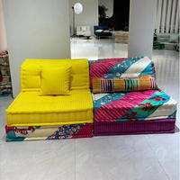 Belle couleur personnalisée jaune velours tissu modulaire matelas canapé Pouf canapé ensemble pour arabe inde maroc salon