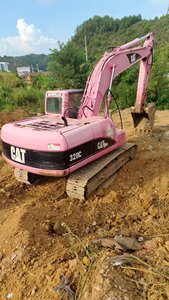 Excavatrice Caterpillar CAT320C d'occasion en stock |   Origine Japon |   Pelle hydraulique de 20 tonnes pour travaux d'excavation - Product Image 3