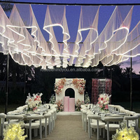 Décoration de plafond de mariage colorée en soie glacée, rideaux de plafond en forme de vague pour événements de mariage