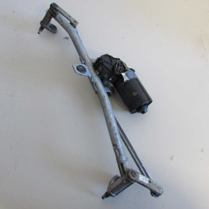 Essuie-glace avant Audi A3 Mk1 1996-2003 130955325A, utilisé sur Mercedes-Benz CL, VW Golf, Skoda Octavia, matériau plastique et caoutchouc - Product Image 1