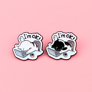 Spilla Smaltata a Forma di Gatto Carino 'I'M OK', Distintivo Cartoon per Zaini, Abbigliamento, Accessori da Ufficio, Gioielli, Regalo per Amici - Product Image 2