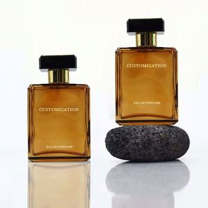 Venta al por Mayor de Botellas de Perfume de Vidrio Ámbar Cuadradas de 100 ml, Personalizadas, de Lujo, con Pulverizador y Envase con Impresión Serigrafiada - Product Image 4