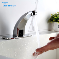 Robinet chaud et froid à détection infrarouge intelligente au design moderne, robinet à capteur sans contact pour salle de bain à détection à une poignée