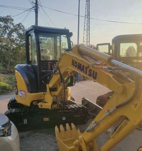 Mini-excavatrice Komatsu PC30 PC30MR d'occasion de 3 tonnes, d'origine japonaise, avec boîte de vitesses principale, pompe hydraulique, chenilles, pompe HAWE, pompe MOOG, moteur Fawde - Product Image 3