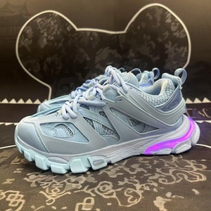 Chaussures décontractées de créateur pour hommes et femmes à la mode en cuir de vachette bleu avec plateforme en maille respirante Track 3 3.0 Luy Sneakers - Product Image 5