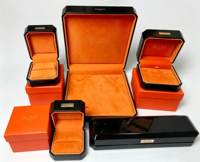 Coffret Cadeau de Luxe PINUO Noir Octogonal pour Bijoux, avec Logo en Velours Orange, Emballage Personnalisé pour Bagues et Colliers