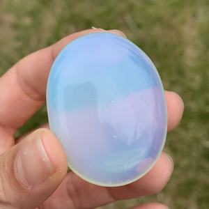 New Star Agate ofrece alta calidad Opalite Gemstone Palmstone Piedra semipreciosa Artesanía al por mayor disponible - Product Image 1
