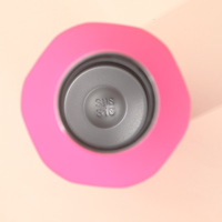 Gobelet isotherme hexagonal élégant et créatif ; Bouteille d'eau portable de sport en acier inoxydable 304 avec sangle de transport