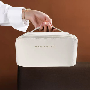 Rose Of No Mans Land Toiletry Bag Large Capacity Portable Makeup Storage Bag For Travel And Dormitory Use - Product Image 3