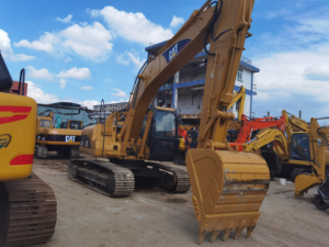 Low Working Hours Used Caterpillar CAT 320C Hydraulic Crawler Excavator Good Condition High Quality Low Price for sale - Product Image 3