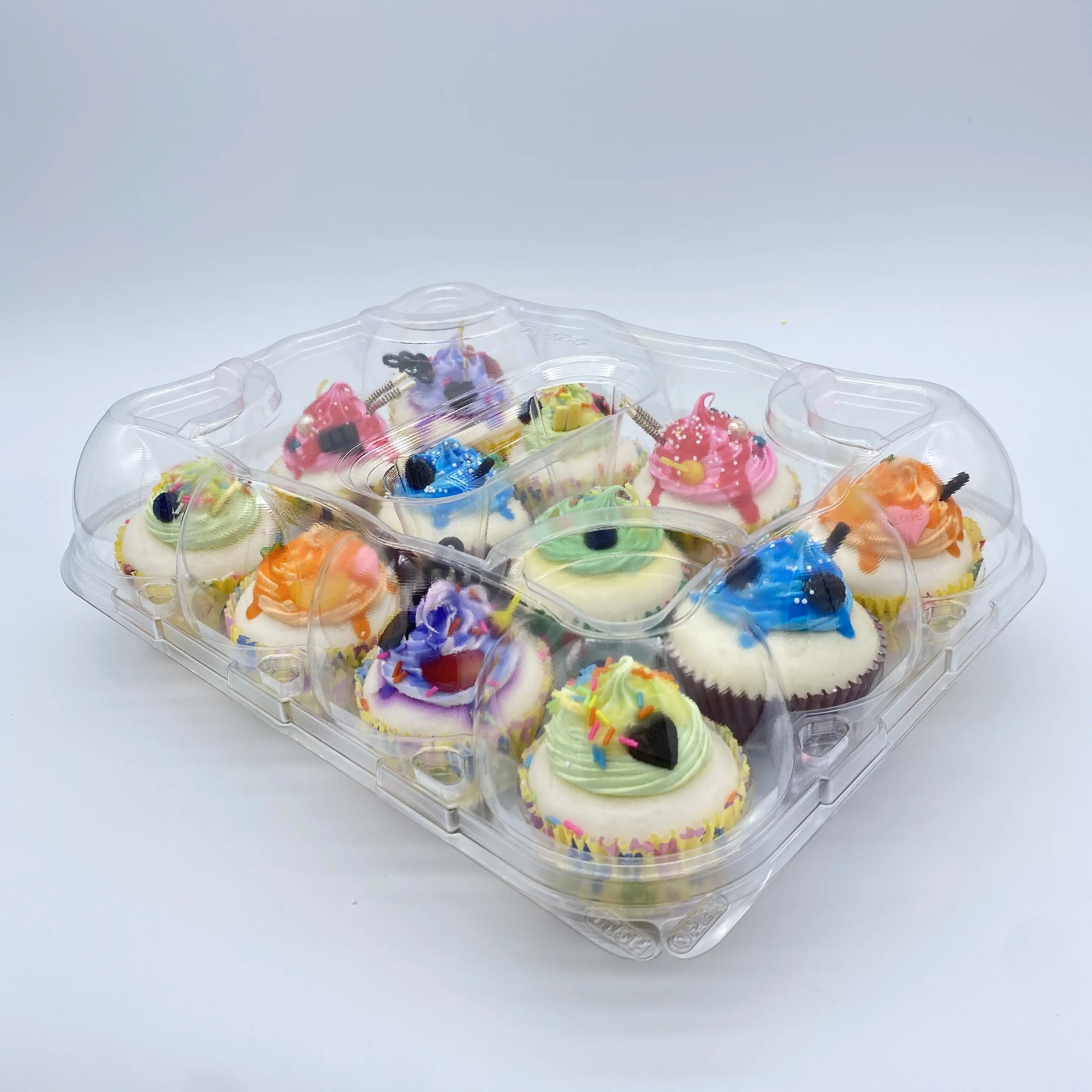 Transparent cupcake boxes with clear lid PET RPET Cupcake container 12 hole pack compartment