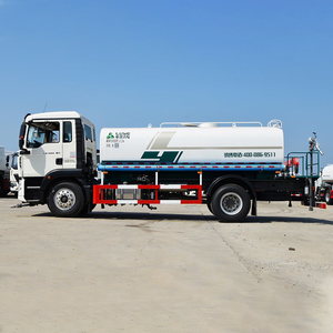 CIMC Linyu sinotruk HOWO 4x2 220hp 12ลูกบาศก์เมตร<span class=keywords><strong>รถ</strong></span><span class=keywords><strong>บรรทุก</strong></span><span class=keywords><strong>รถ</strong></span><span class=keywords><strong>บรรทุก</strong></span>น้ำพร้อมโรย - Product Image 3