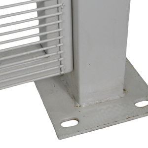 Clôture <span class=keywords><strong>de</strong></span> garde-corps <span class=keywords><strong>de</strong></span> ferme anti-escalade classique 358 à mailles fines Installation facile Panneaux <span class=keywords><strong>de</strong></span> clôture à faible teneur en fibre <span class=keywords><strong>de</strong></span> verre pour une utilisation en extérieur clair - Product Image 4