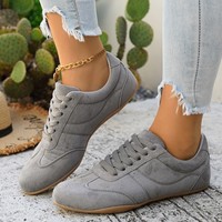 OEM ODM Vente en gros Printemps Automne Femmes Daim Rétro Baskets plates à lacets Semelle souple Chaussures décontractées pour le bureau et la marche quotidienne