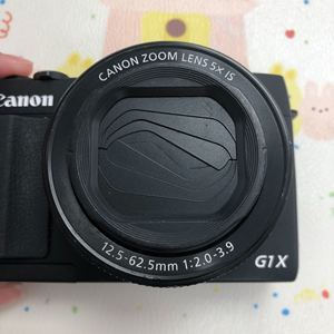 Prêt à être expédié : Appareil photo Canon Power-Shot G1 X Mark II 15MP HD pour vlogging - Product Image 6