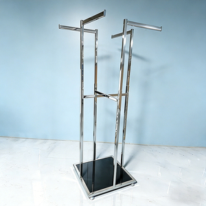 Moderno Perchero de Acero Inoxidable de 4 Brazos con Base de Mármol, Soporte Ajustable para Exhibición de Ropa en Tiendas Minoristas - Product Image 4