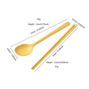 Juego de cuchara y palillos de silicona para alimentación de bebés de 0 a 12 meses, diseño de cuerpo recto de color sólido - Product Image 3