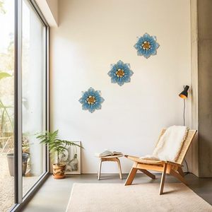 Décoration <span class=keywords><strong>murale</strong></span> moderne 3D <span class=keywords><strong>en</strong></span> <span class=keywords><strong>métal</strong></span>, art, fleurs bleues <span class=keywords><strong>et</strong></span> dorées, 3 pièces, décorations d'intérieur <span class=keywords><strong>et</strong></span> d'extérieur suspendues pour la chambre à coucher, le salon <span class=keywords><strong>et</strong></span> la maison. - Product Image 5