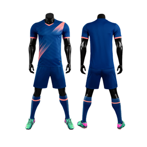 批发足球服套装制服穿定制足球套装升华球衣 - Product Image 4