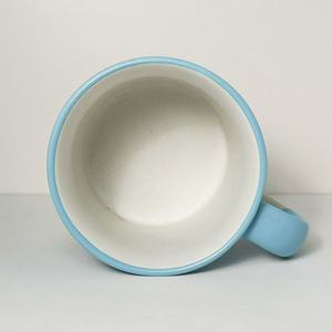 Taza de Cerámica Personalizada con Diseño de Corazón Mamacita, Color Azul y Blanco, con Asa, Taza Individual para Regalos y Ocasiones - Product Image 4