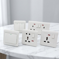 Prise murale multifonction universelle série Yuanjing 86, panneau ignifuge en PC pour maison et hôtel