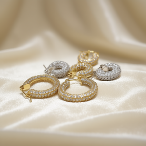 Pendientes de Aro de Lujo Chapados en Oro con Cristales de Estrás para Mujer, Joyería de Fiesta, Acabado 18K, Engaste de Canal, Tamaño Pequeño - Product Image 2
