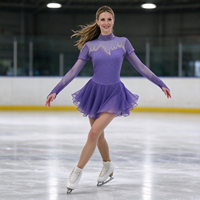 Robe de patinage artistique pour enfants et adultes, violet clair, col montant, manches longues en maille, dos en V orné de strass, pour compétition et spectacle